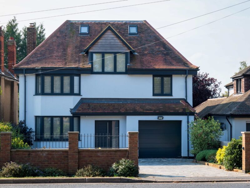 shutterstock_2558670499-min