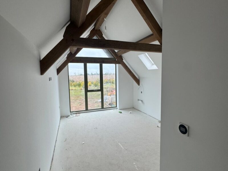 WhatsApp Image 2025-11-27 at 20.14.13 (4)